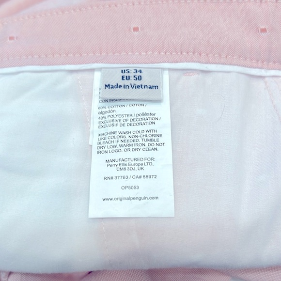 Penguin golf shorts 🩳 Men's Pink Shorts - Picture 3 of 7
